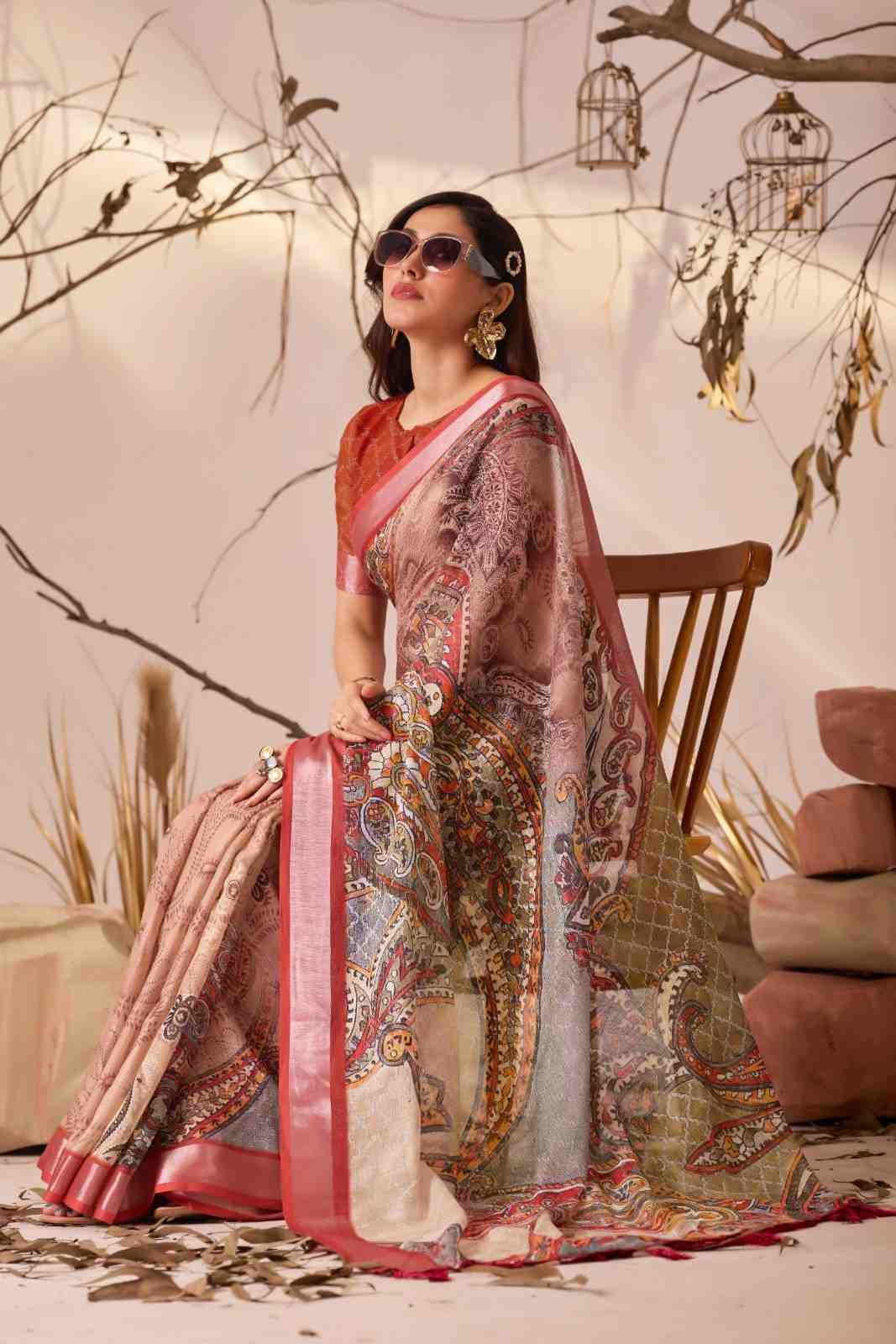 Catalog Designer Saree.