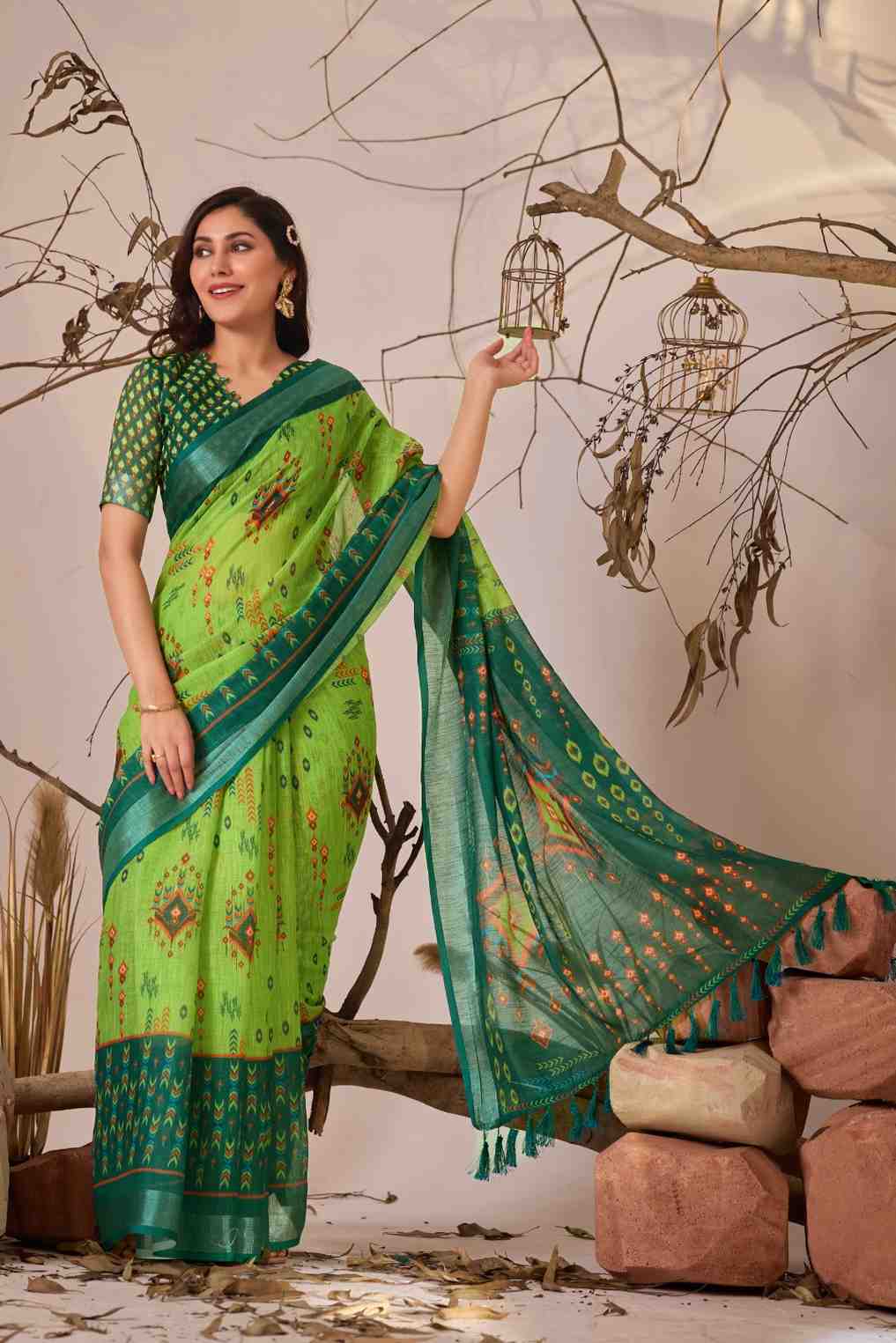 Catalog Designer Saree.