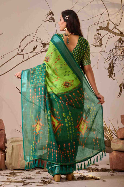 Catalog Designer Saree.