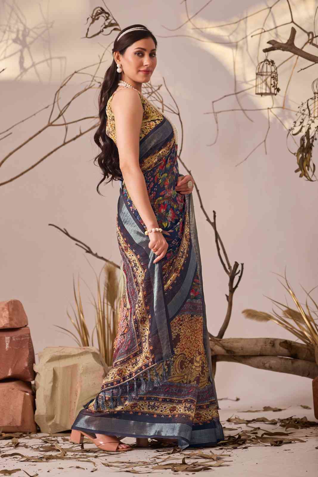 Catalog Designer Saree.