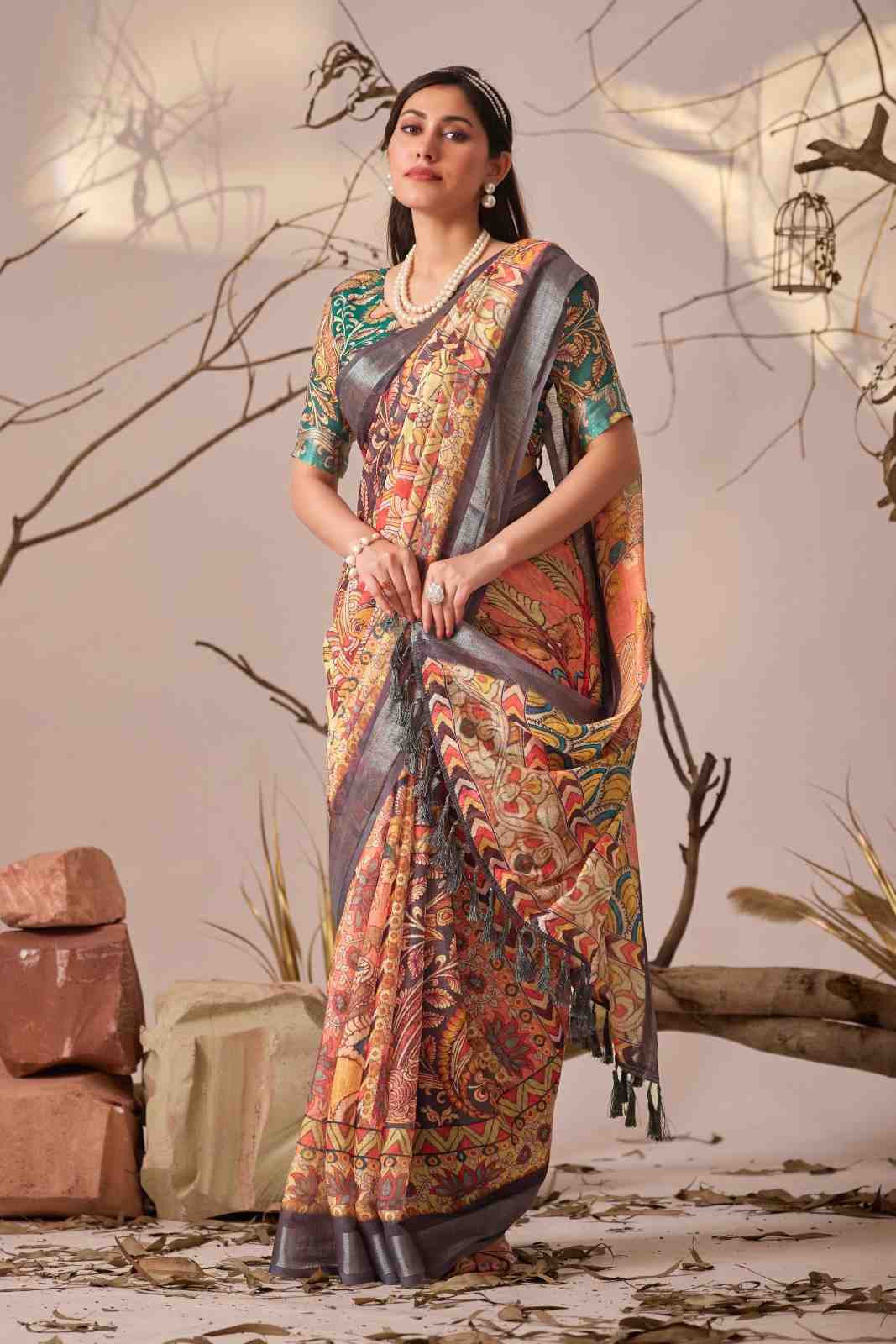 Catalog Designer Saree.