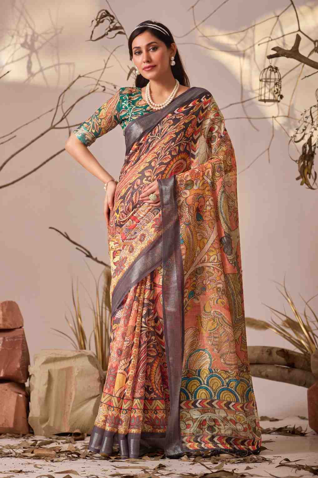 Catalog Designer Saree.