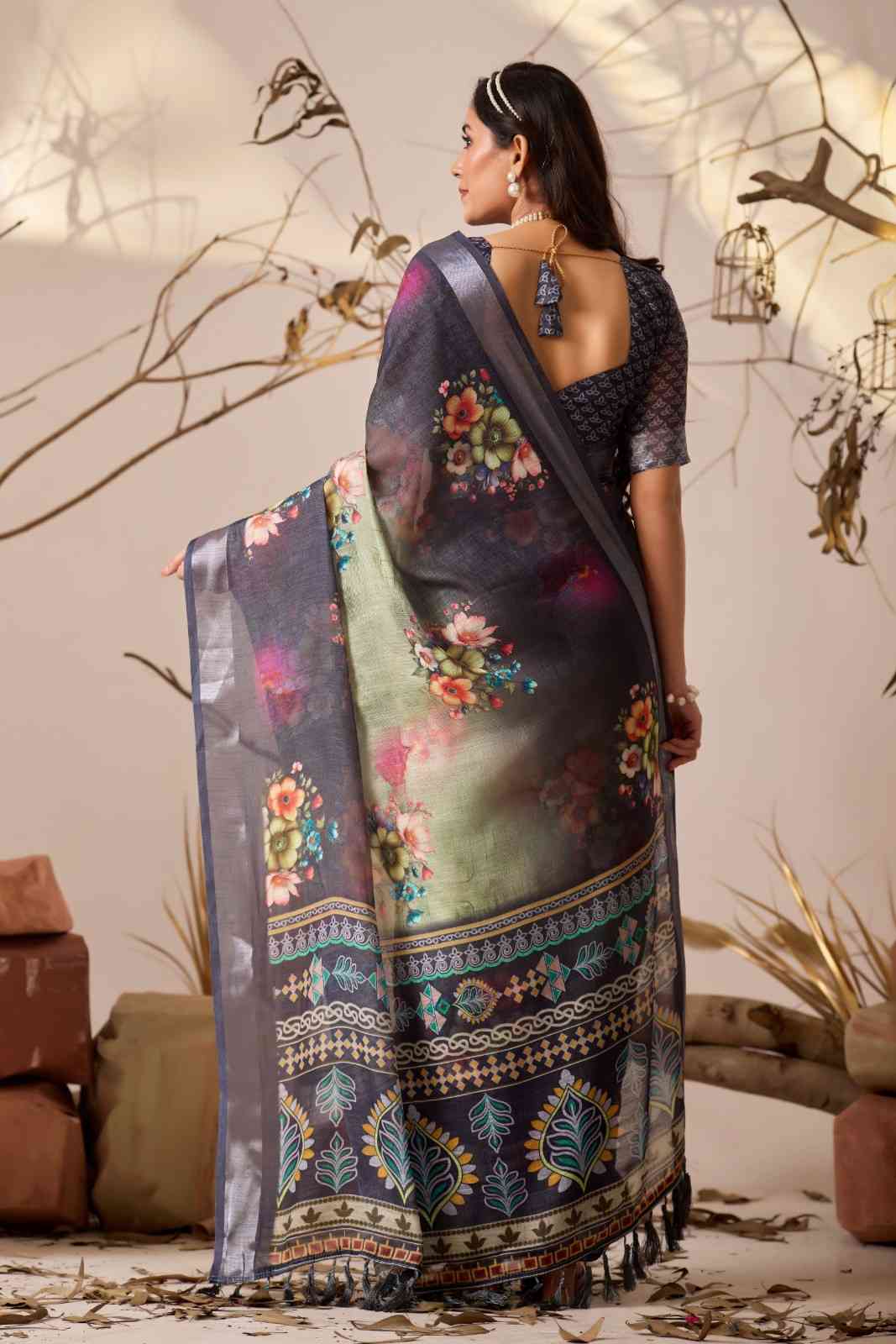 Catalog Designer Saree.