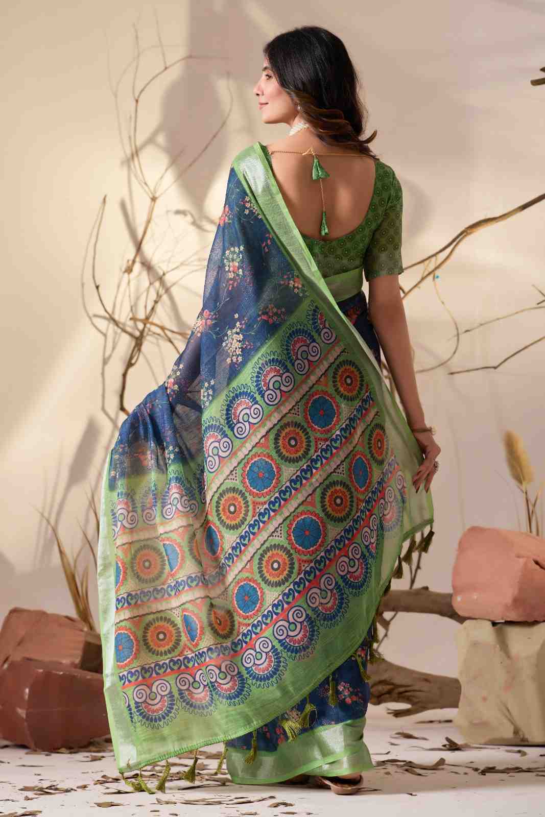 Catalog Designer Saree.