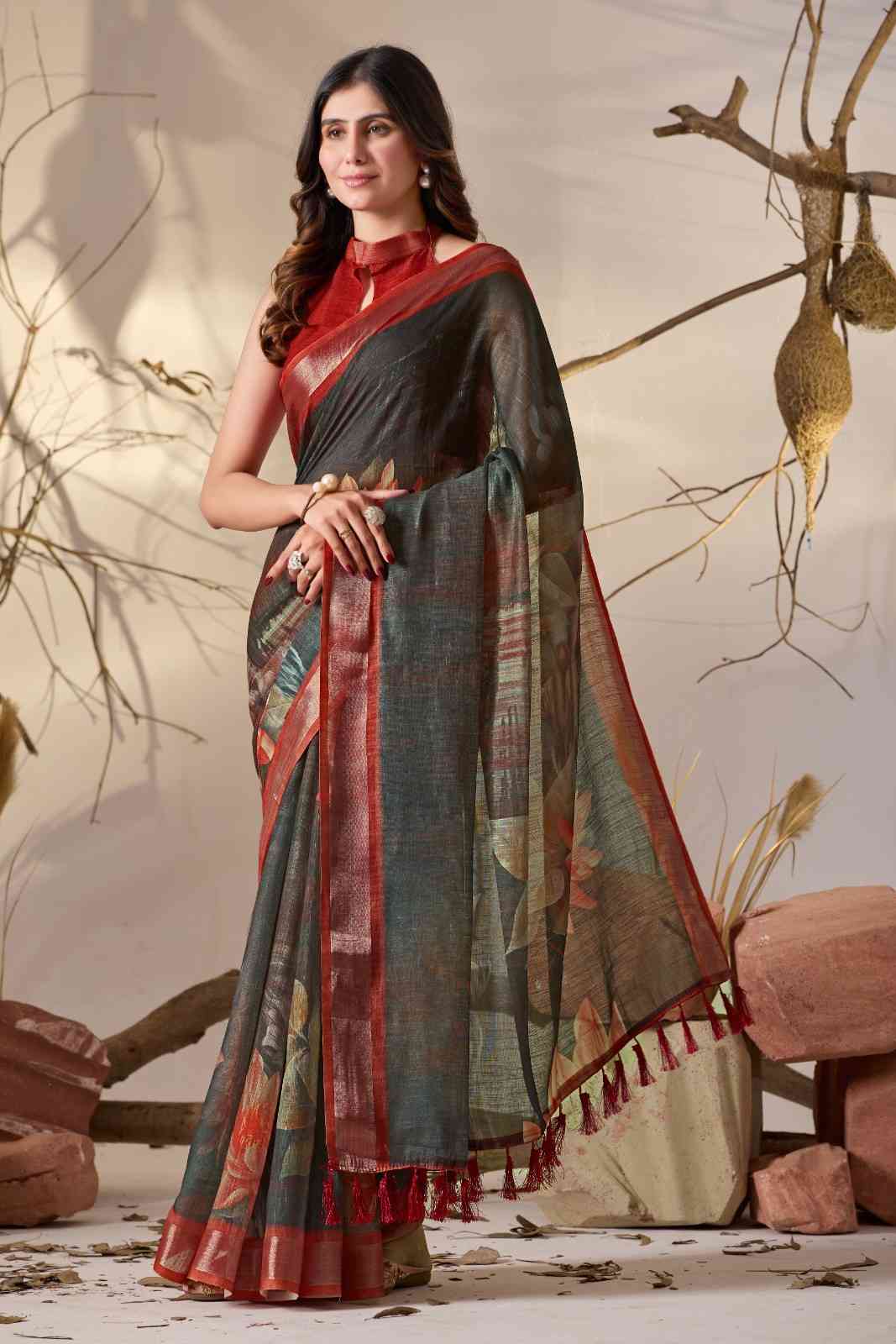 Catalog Designer Saree.