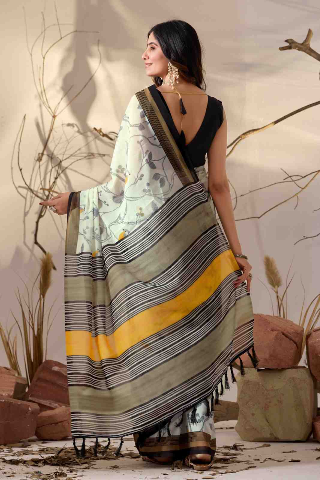 Catalog Designer Saree.