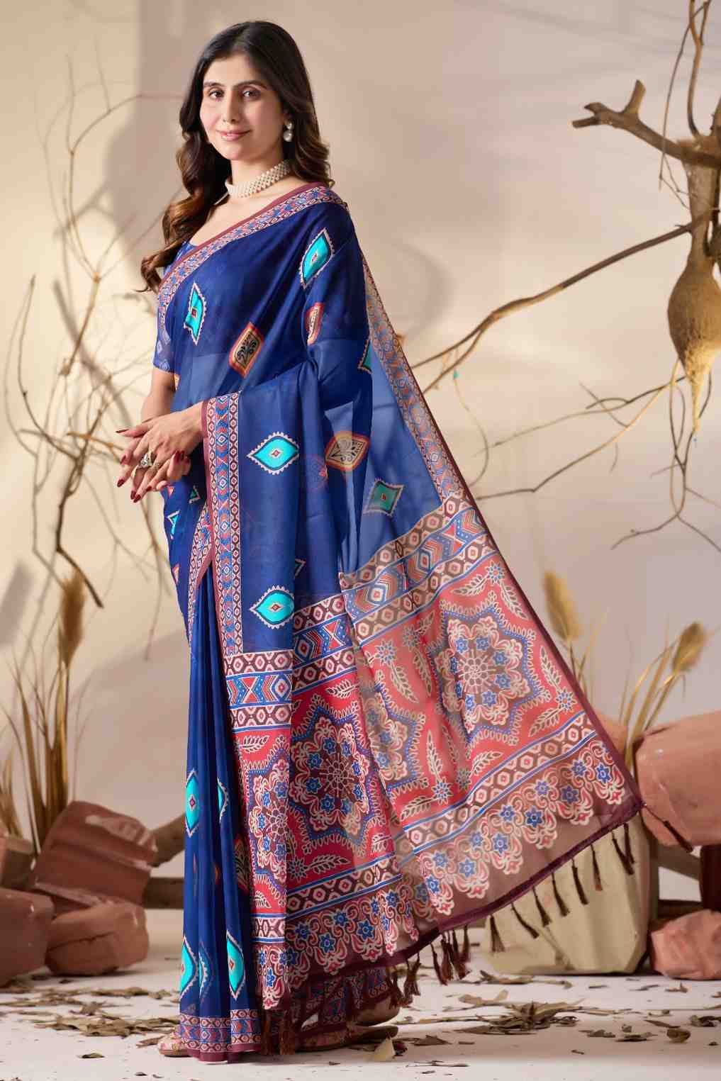 Catalog Designer Saree.
