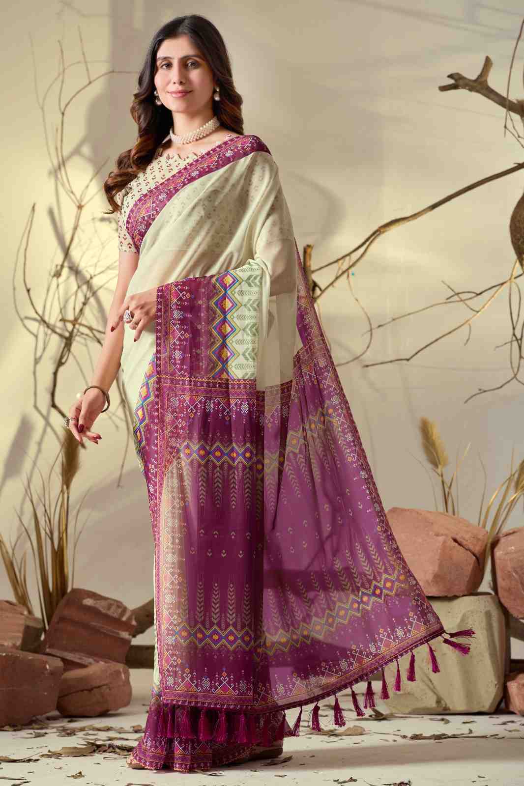 Catalog Designer Saree.