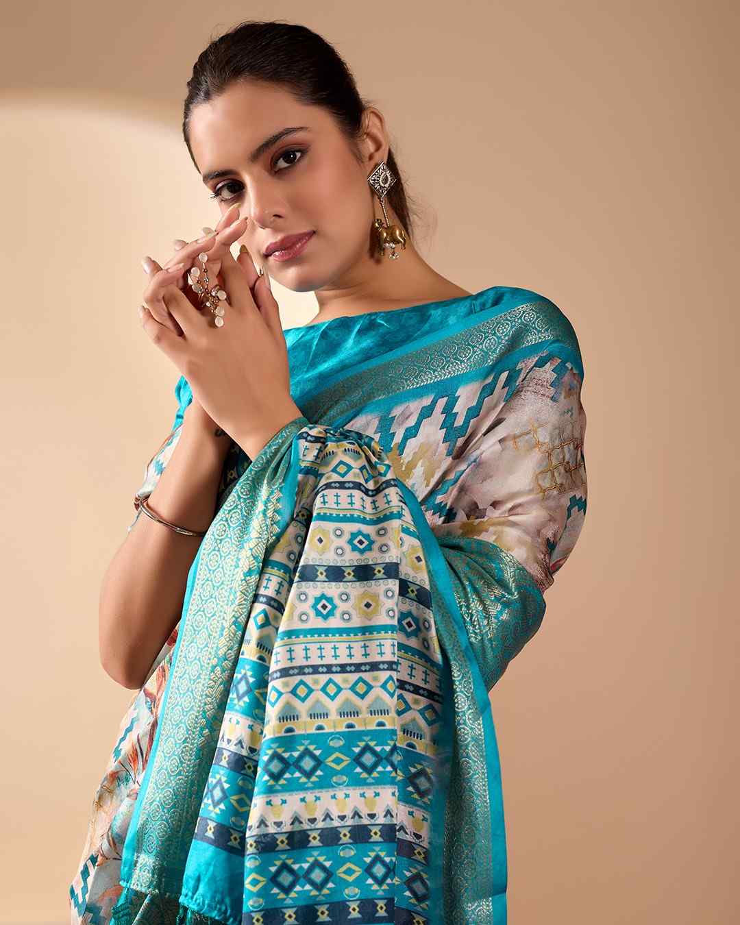 Catalog Designer Saree.
