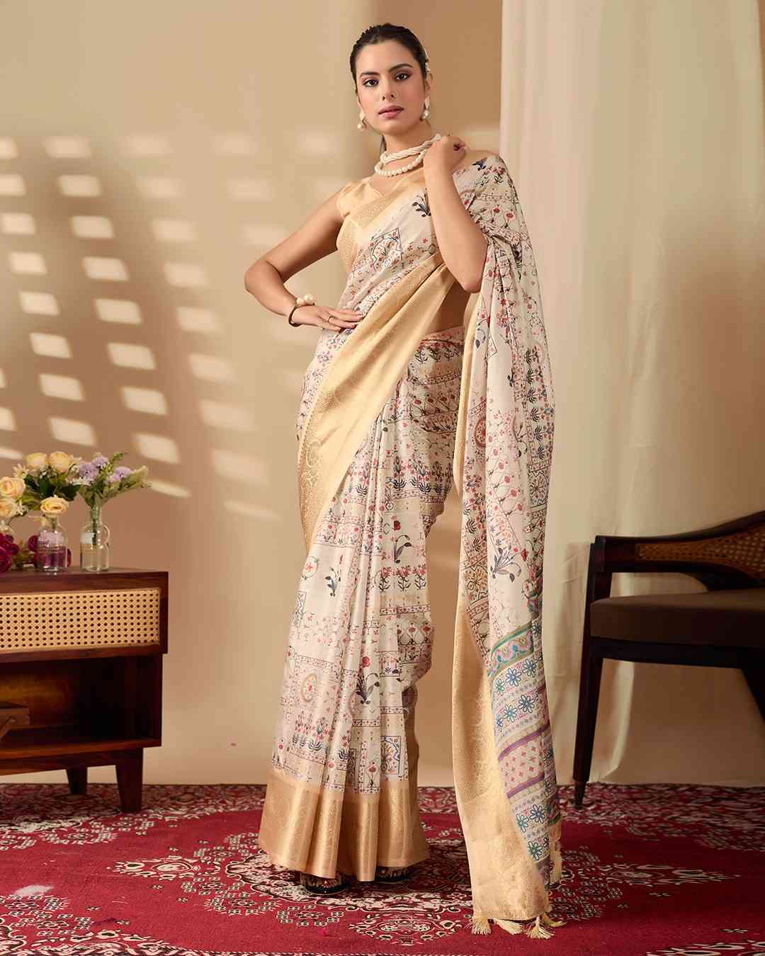 Catalog Designer Saree.
