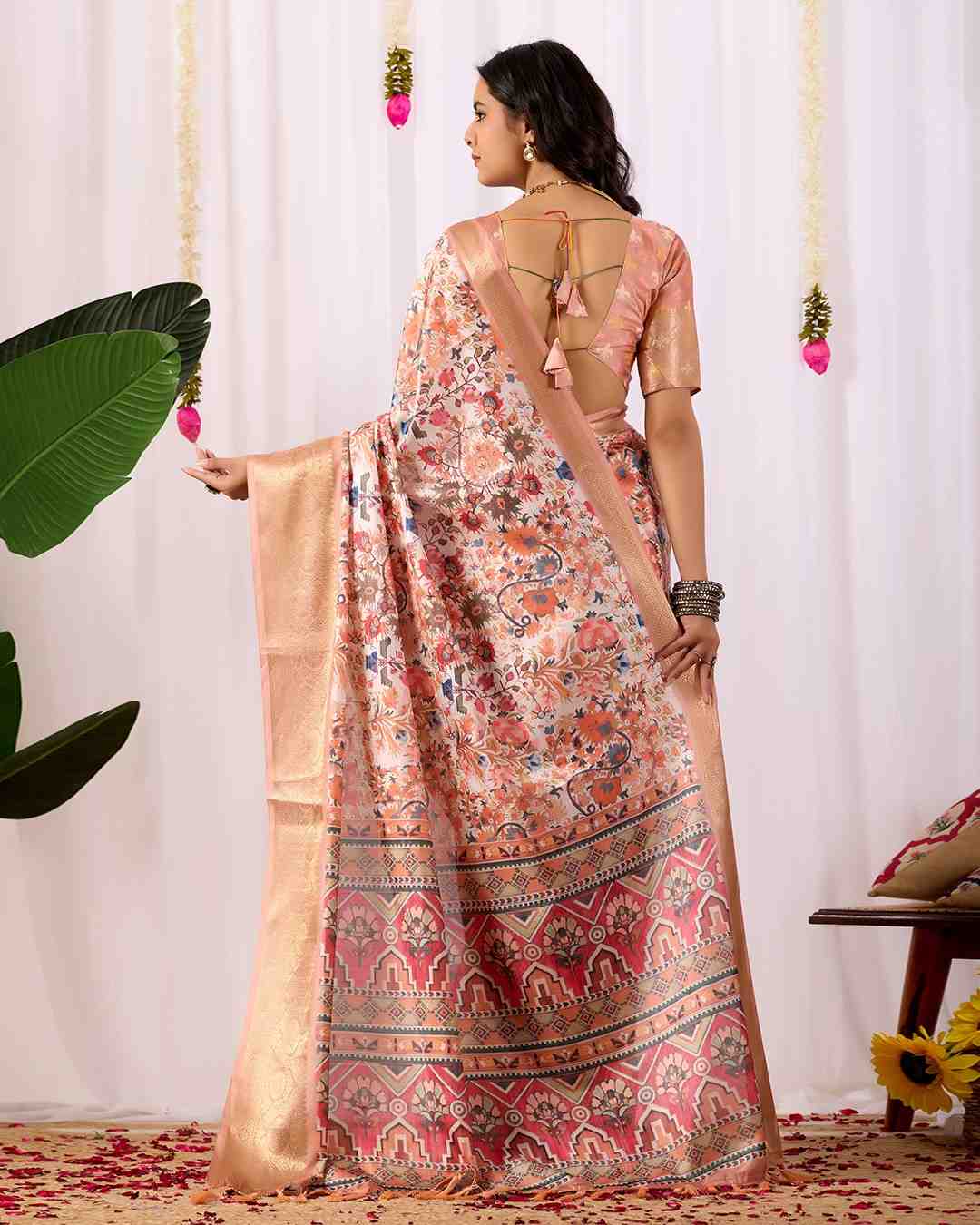 Catalog Designer Saree.