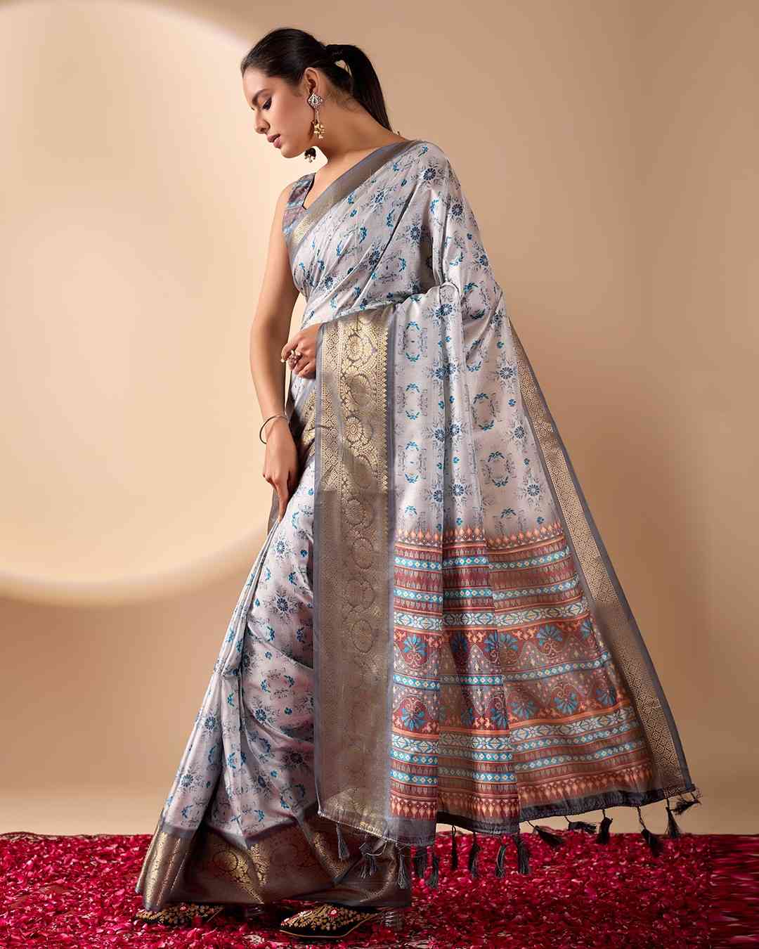 Catalog Designer Saree.