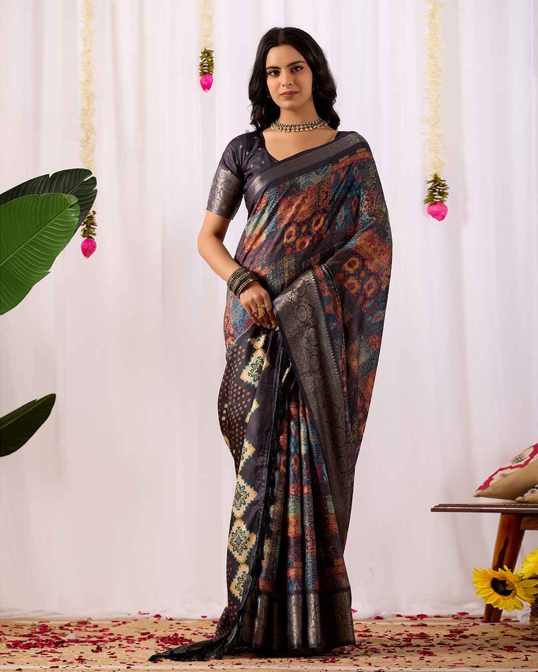 Catalog Designer Saree.