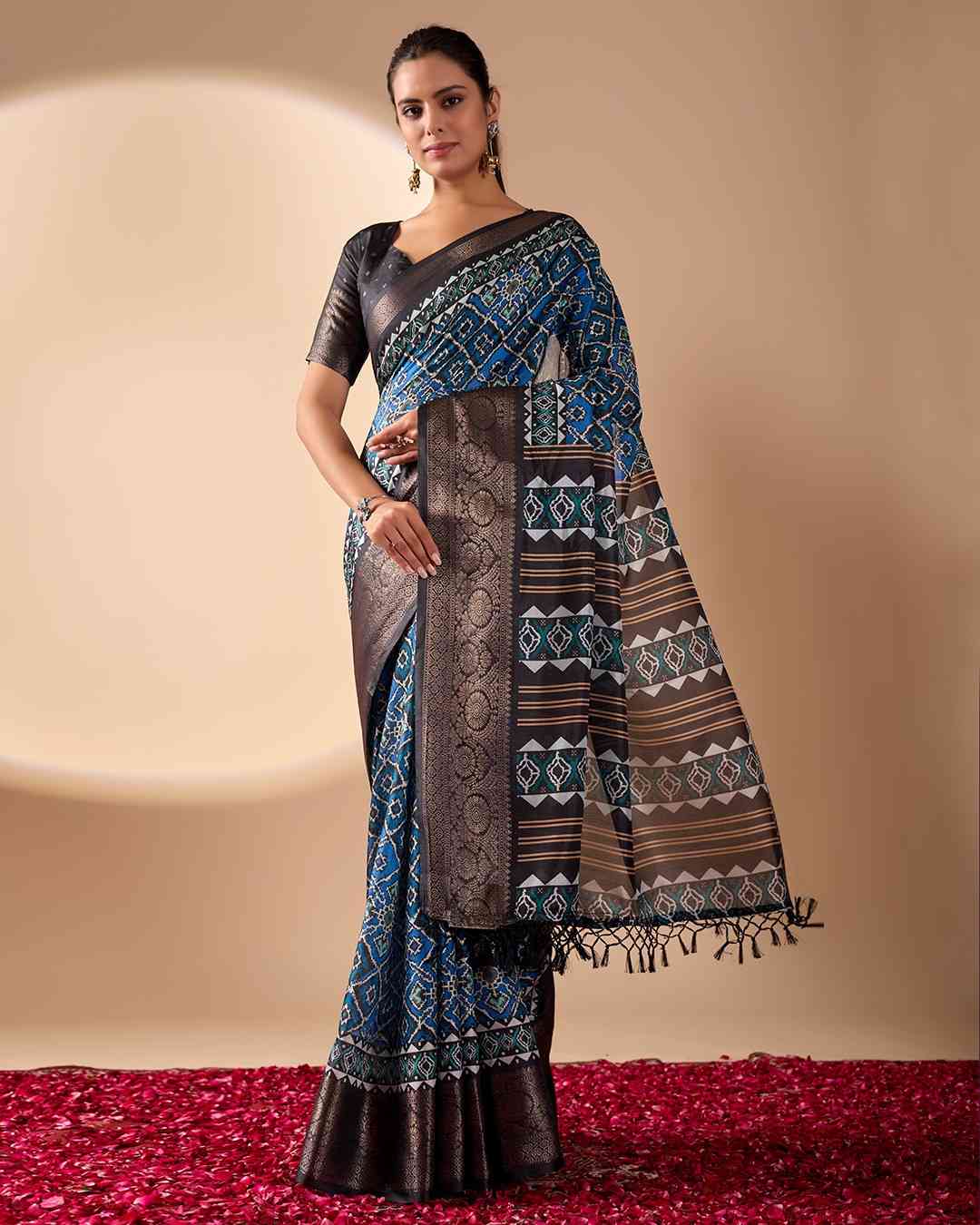 Catalog Designer Saree.