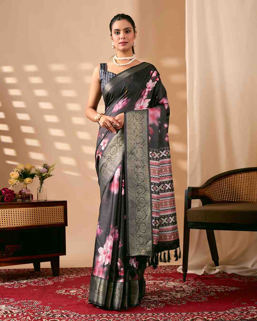 Catalog Designer Saree.
