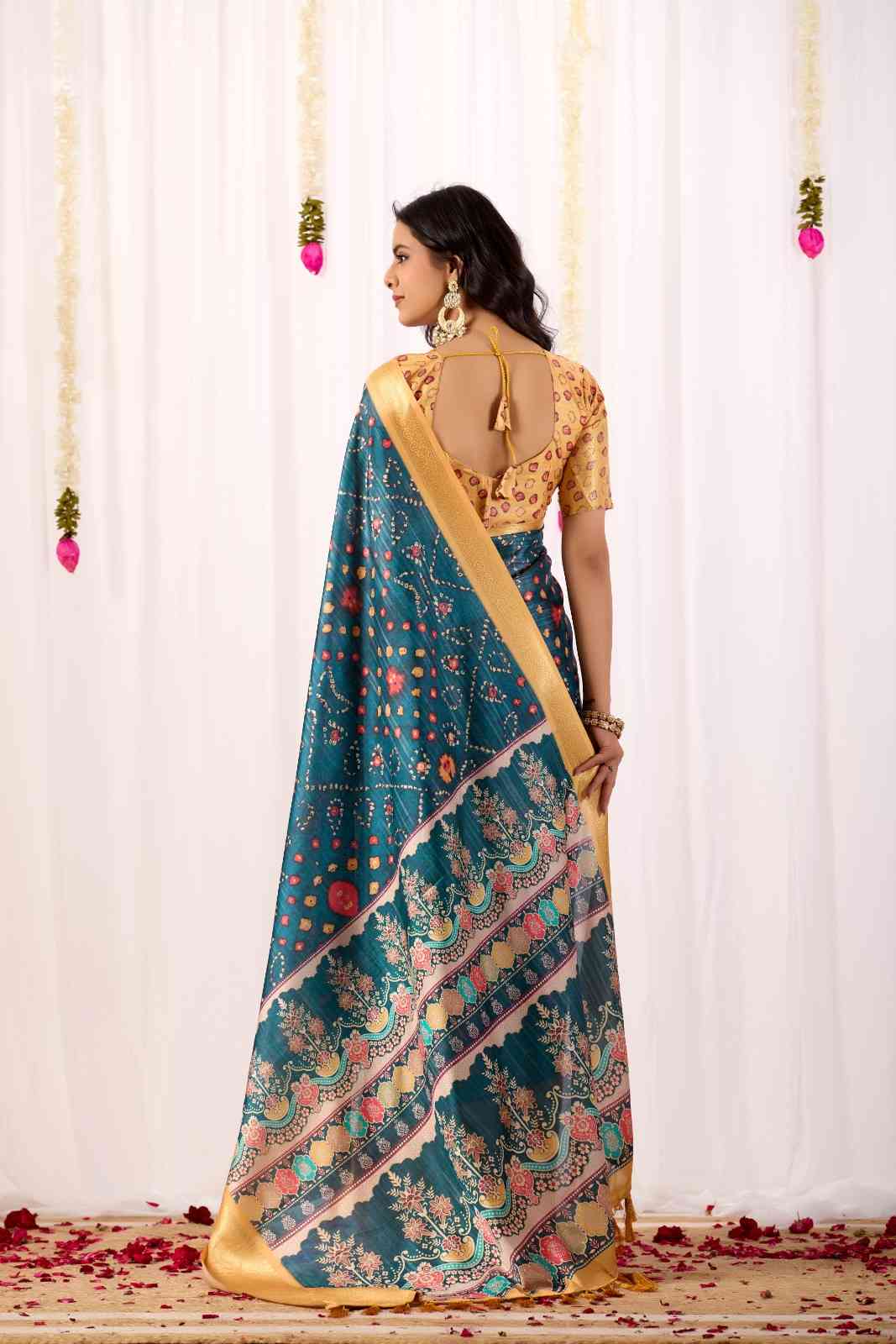 Catalog Designer Saree.