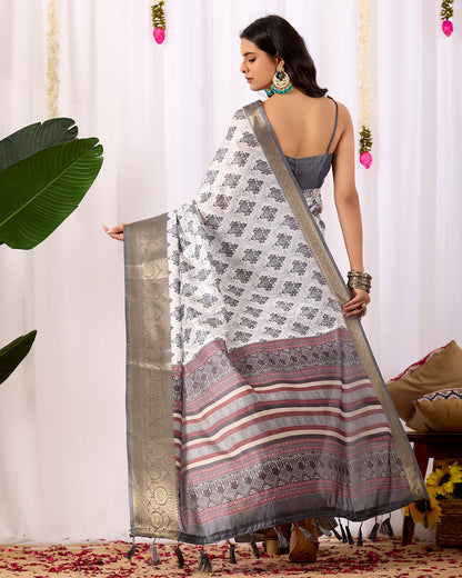 Catalog Designer Saree.