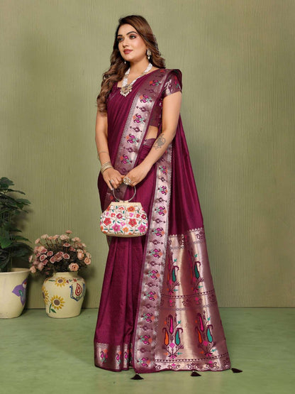 Catalog Designer Saree.