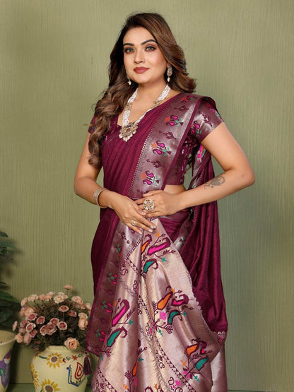 Catalog Designer Saree.