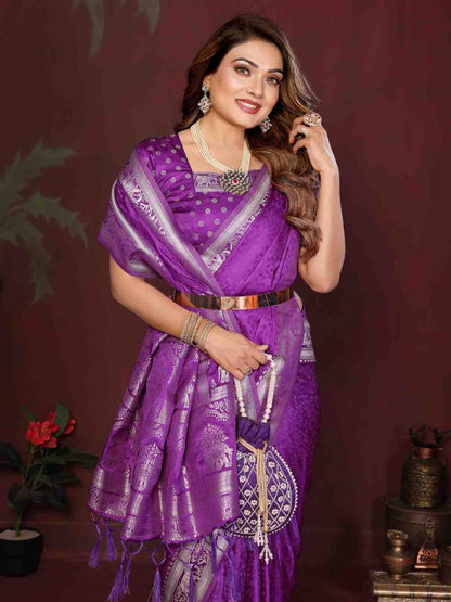 Catalog Designer Saree.
