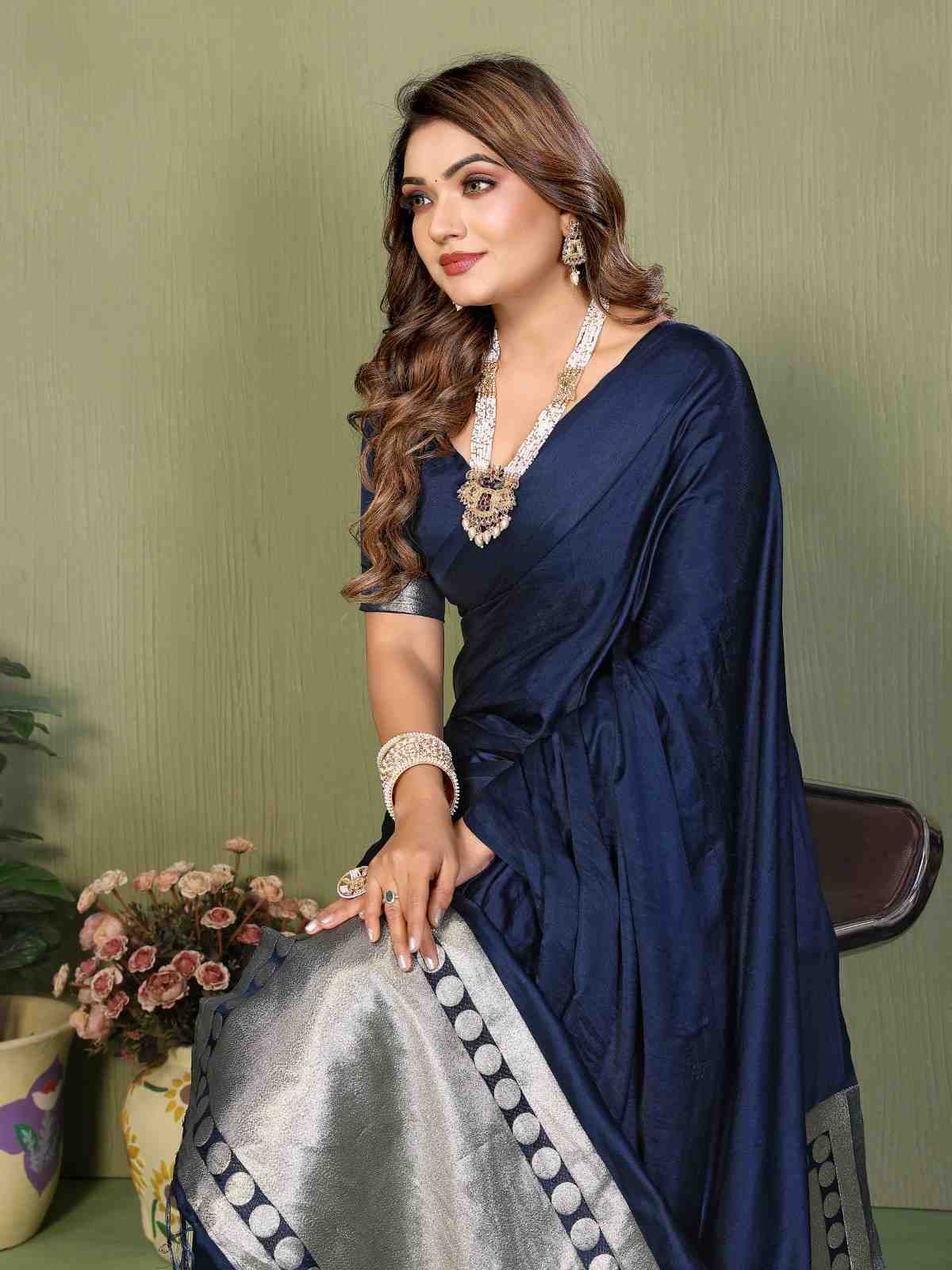 Catalog Designer Saree.