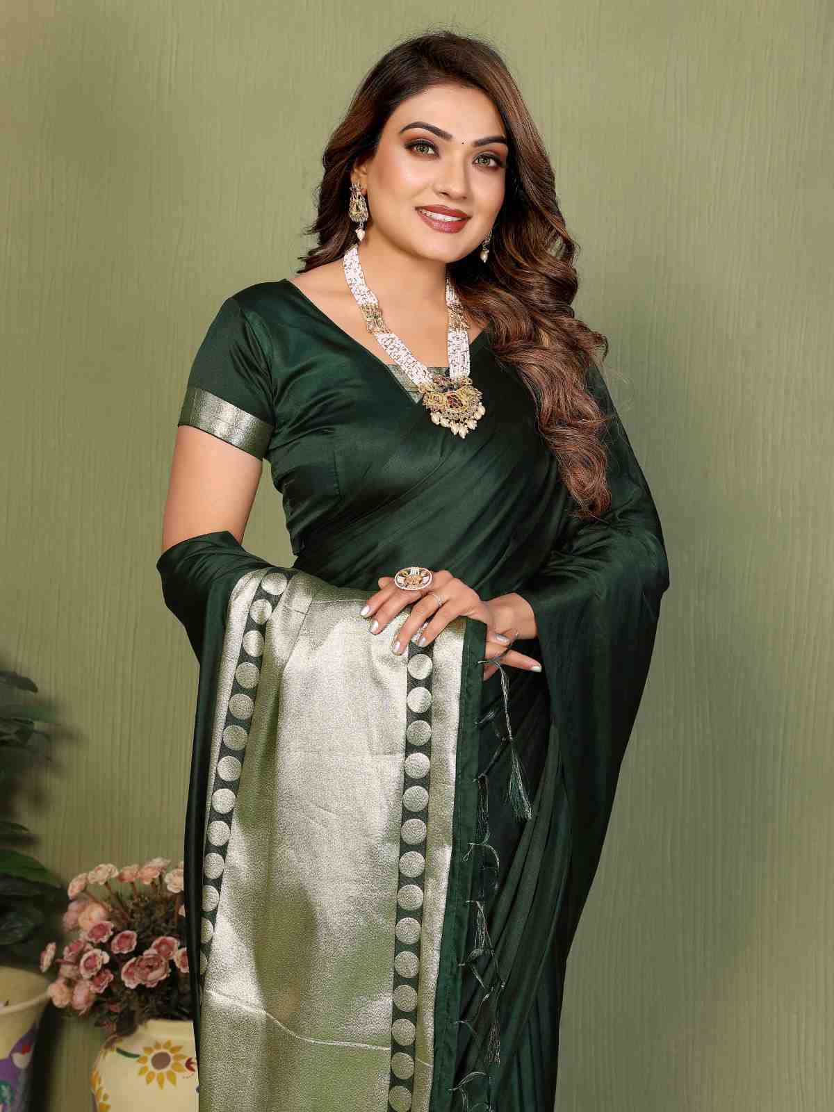 Catalog Designer Saree.