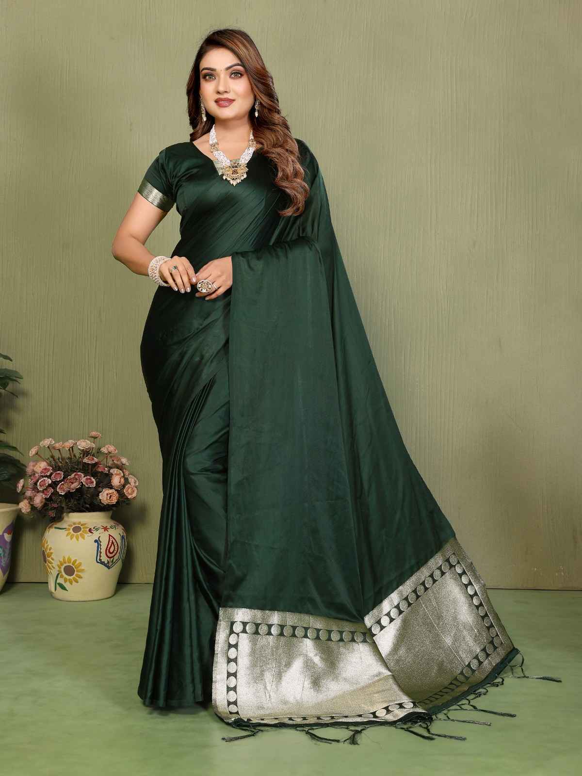 Catalog Designer Saree.