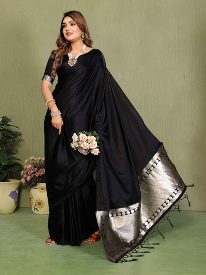 Catalog Designer Saree.
