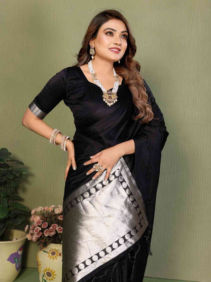 Catalog Designer Saree.