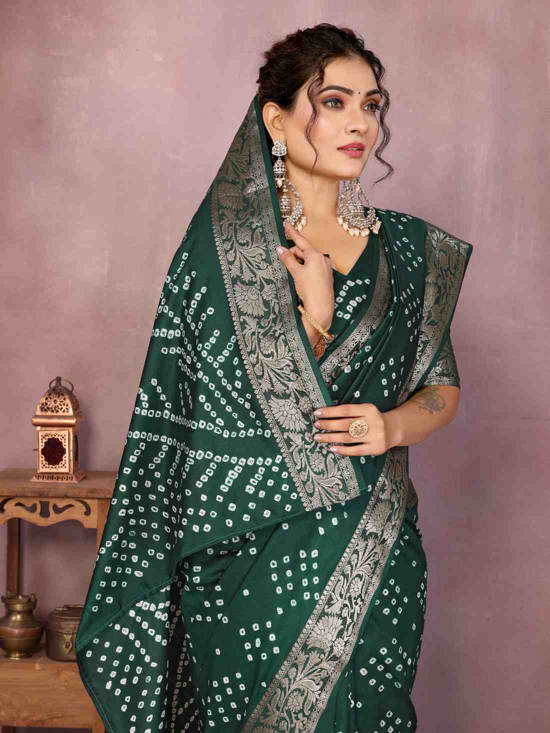 Catalog Designer Saree.
