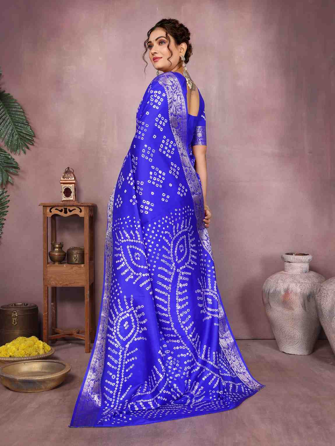 Catalog Designer Saree.