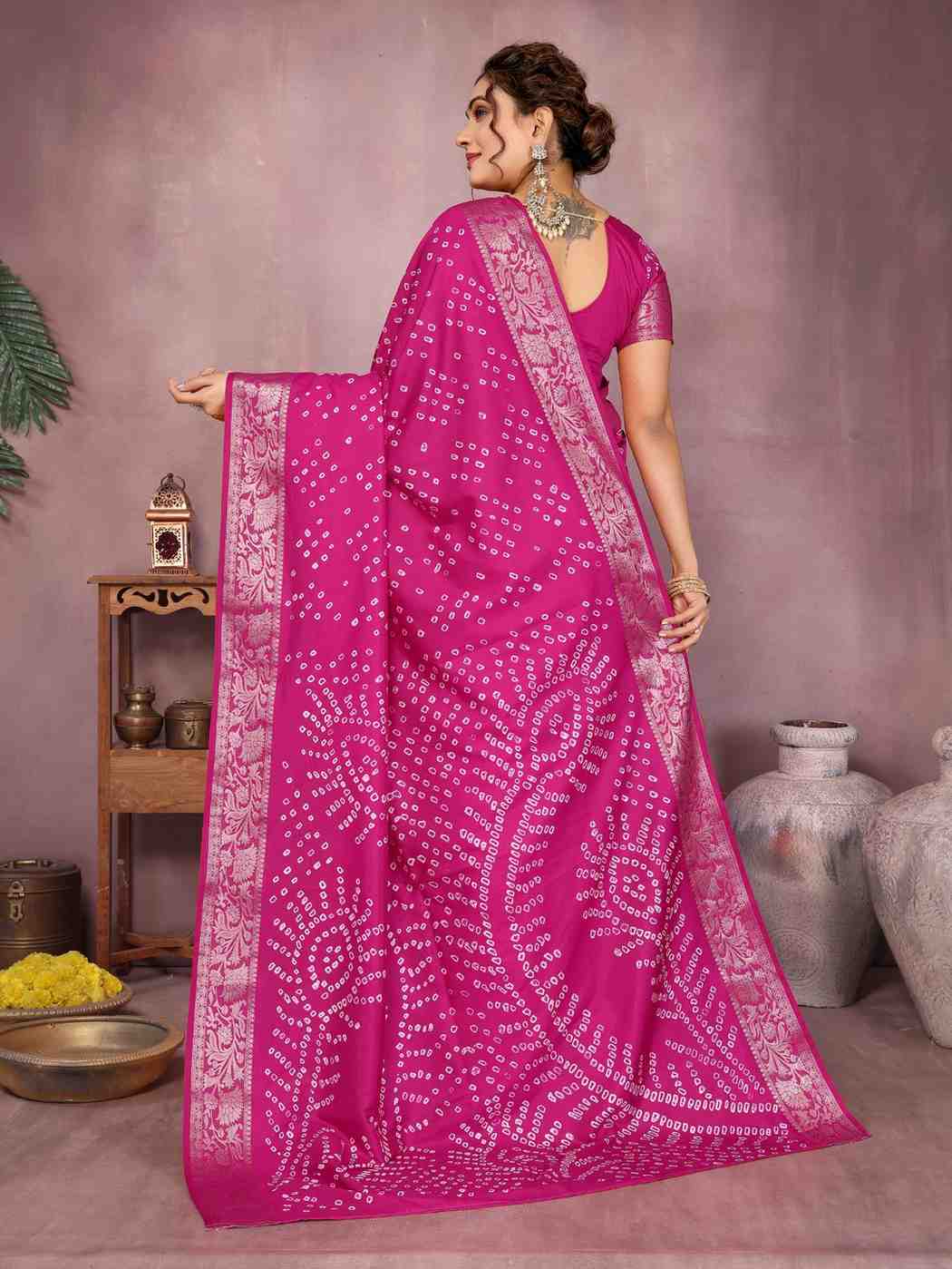 Catalog Designer Saree.