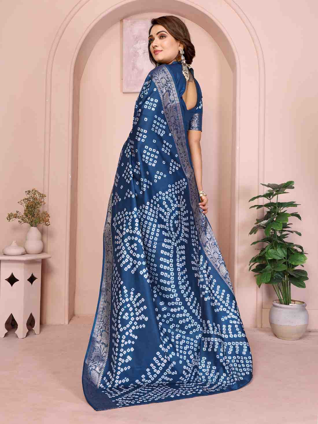 Catalog Designer Saree.