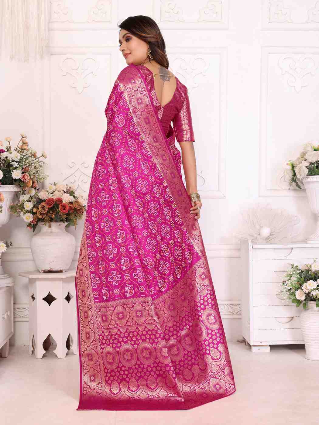Catalog Designer Saree.