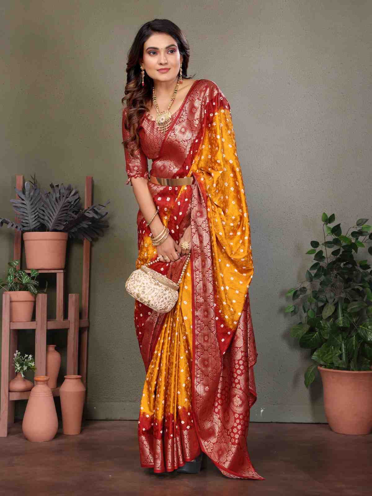 Catalog Designer Saree.