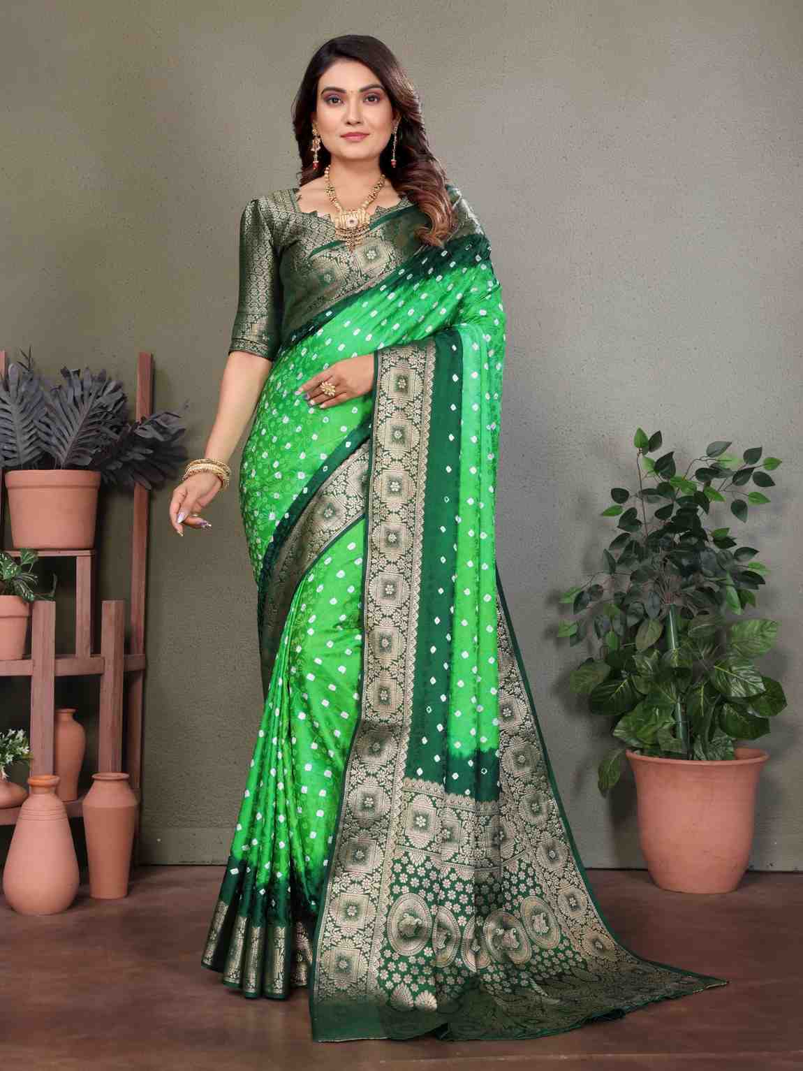 Catalog Designer Saree.