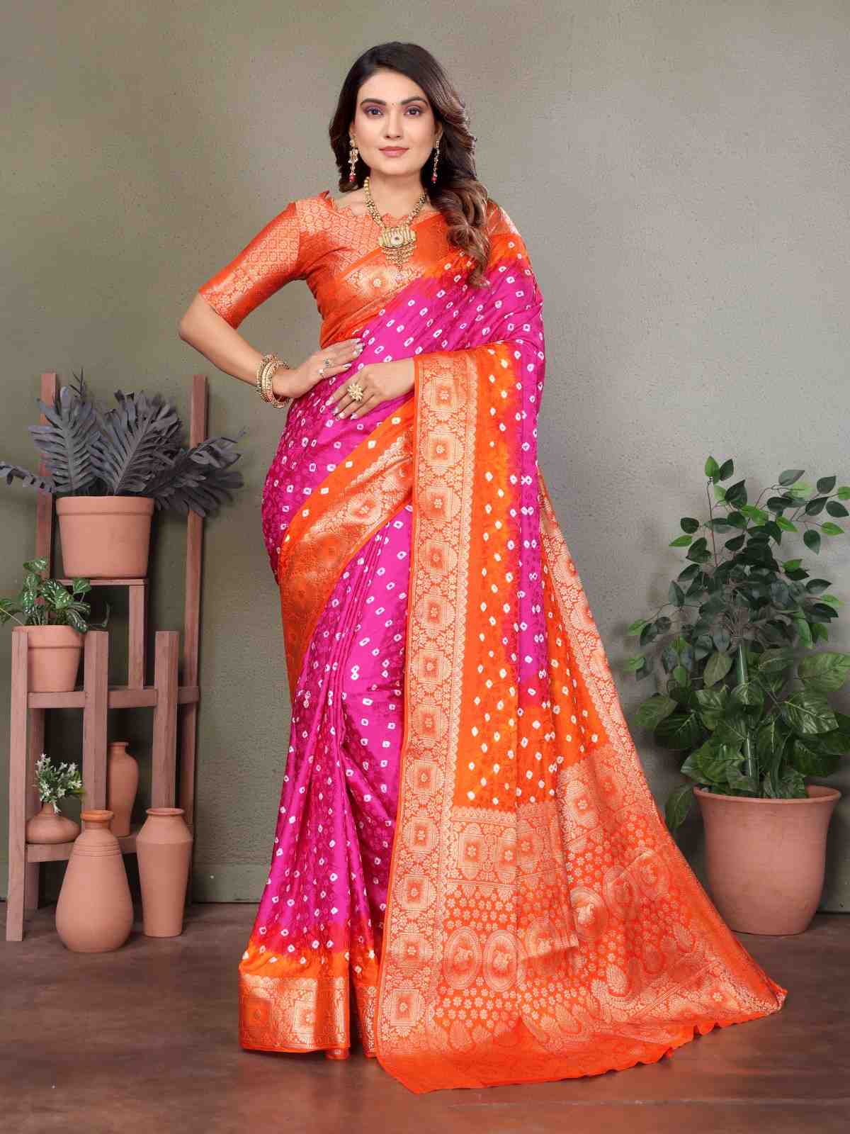 Catalog Designer Saree.