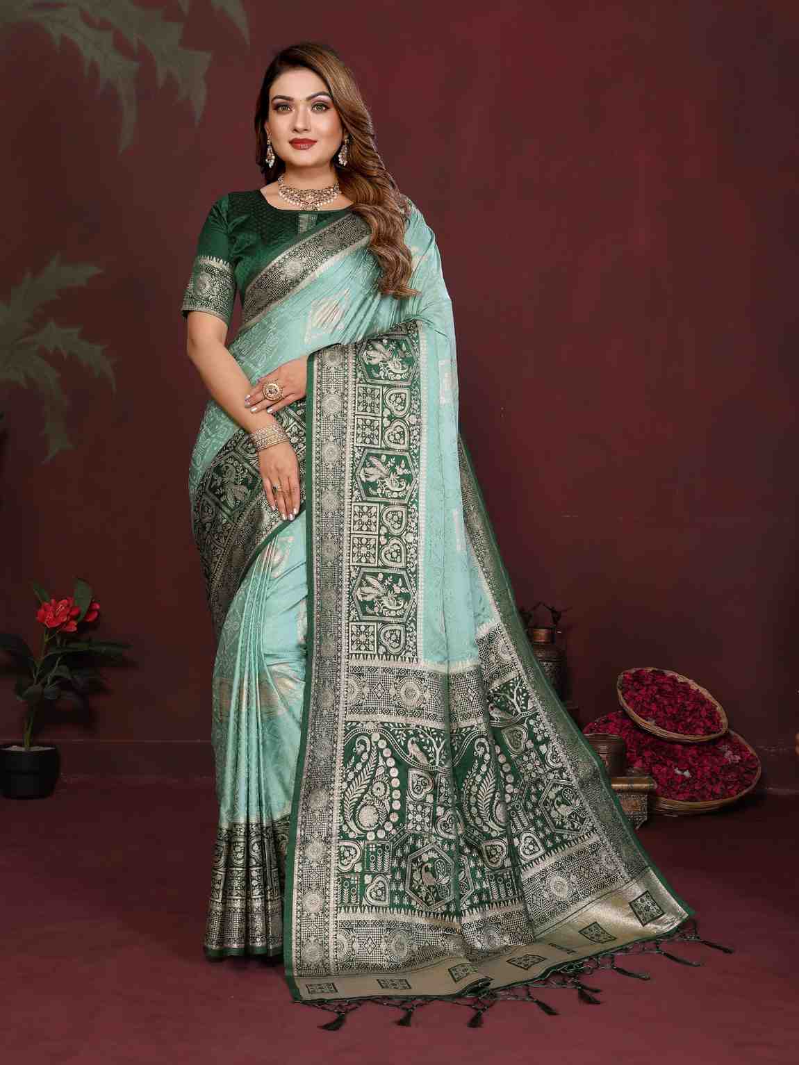 Catalog Designer Saree.