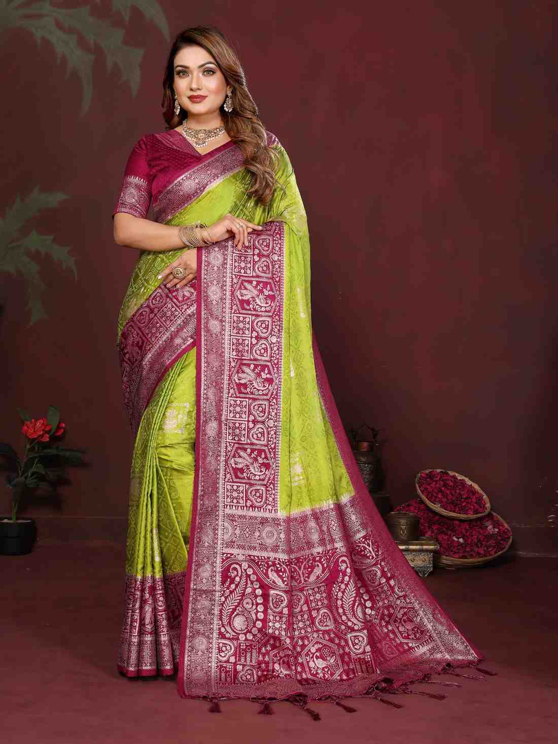 Catalog Designer Saree.