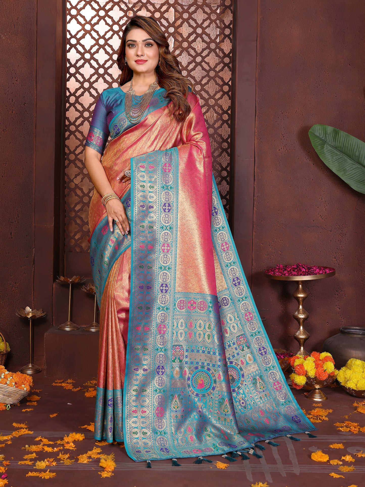 Catalog Designer Saree.