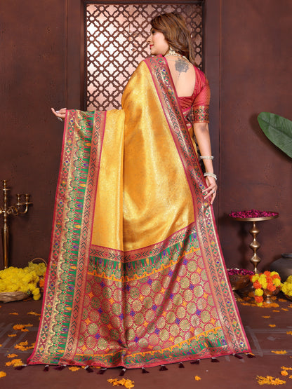 Catalog Designer Saree.