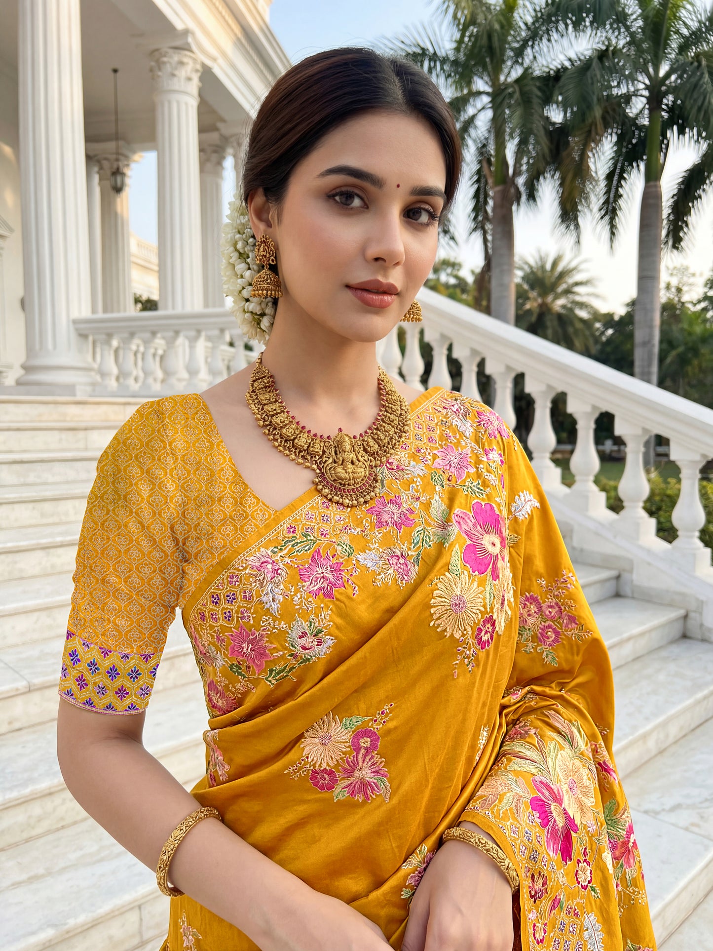Catalog Designer Saree.