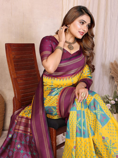 Catalog Designer Saree.