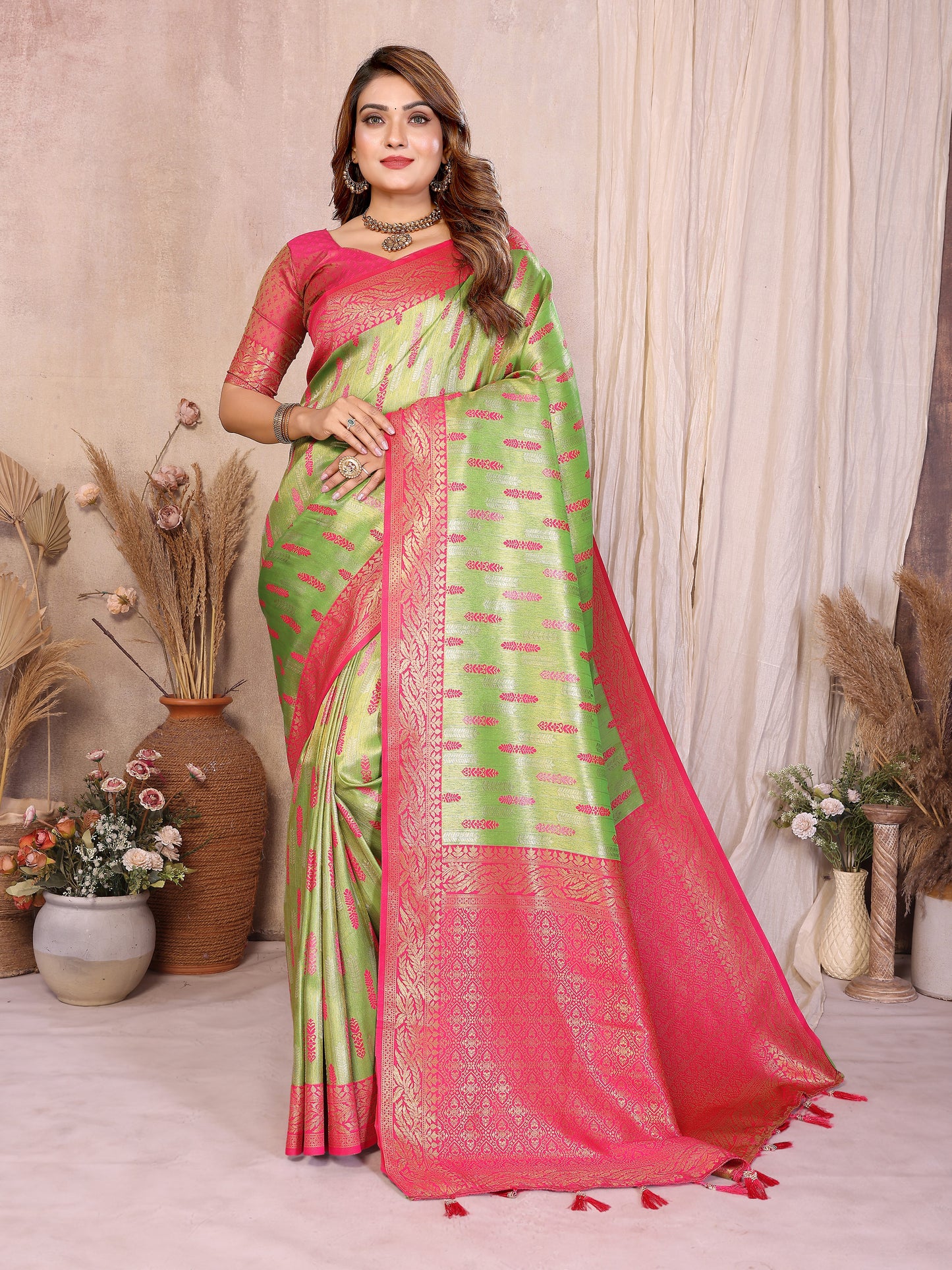 Catalog Designer Saree.