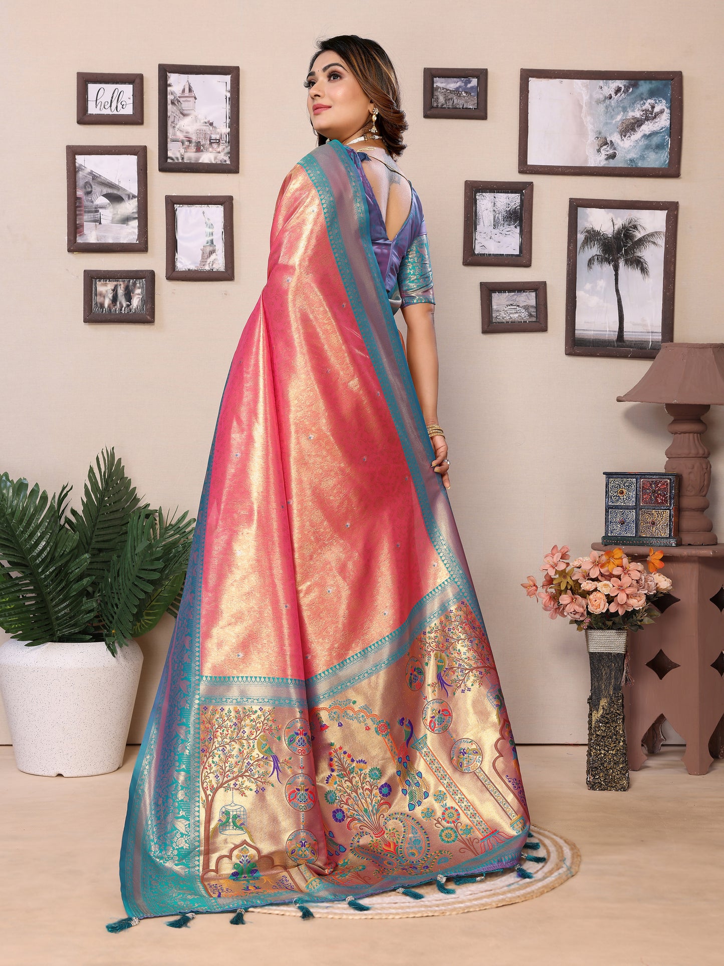 Catalog Designer Saree.