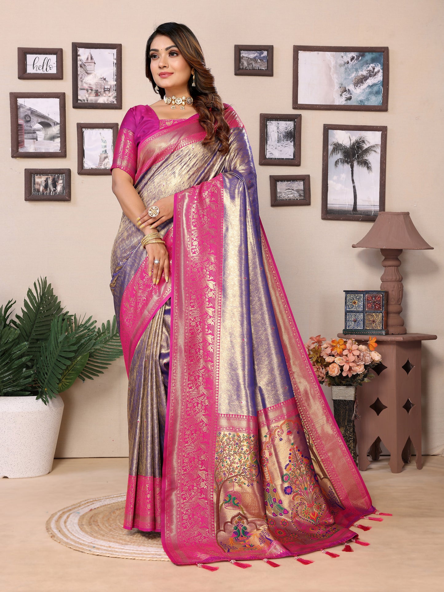Catalog Designer Saree.