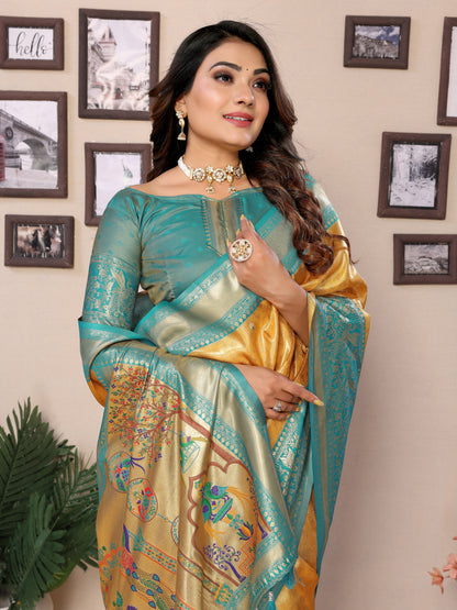 Catalog Designer Saree.