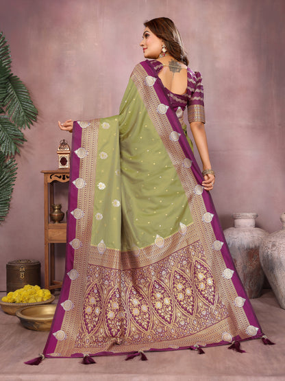 Catalog Designer Saree.