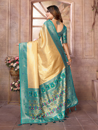 Catalog Designer Saree.