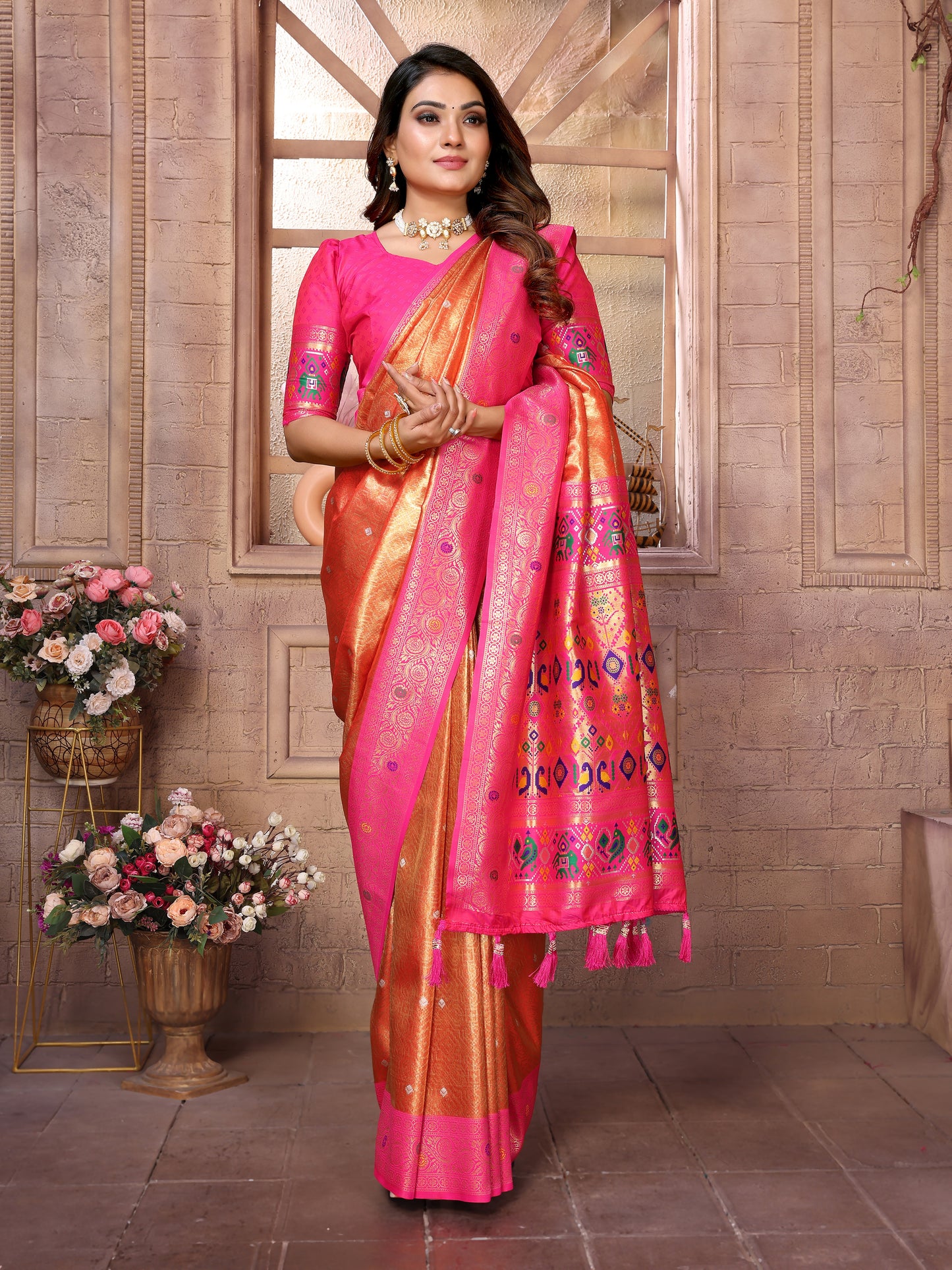 Catalog Designer Saree.
